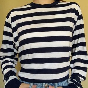 BRANDY MELVILLE striped crewneck top